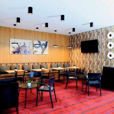 Tulip Inn Zyrardow Zewnętrze zdjęcie