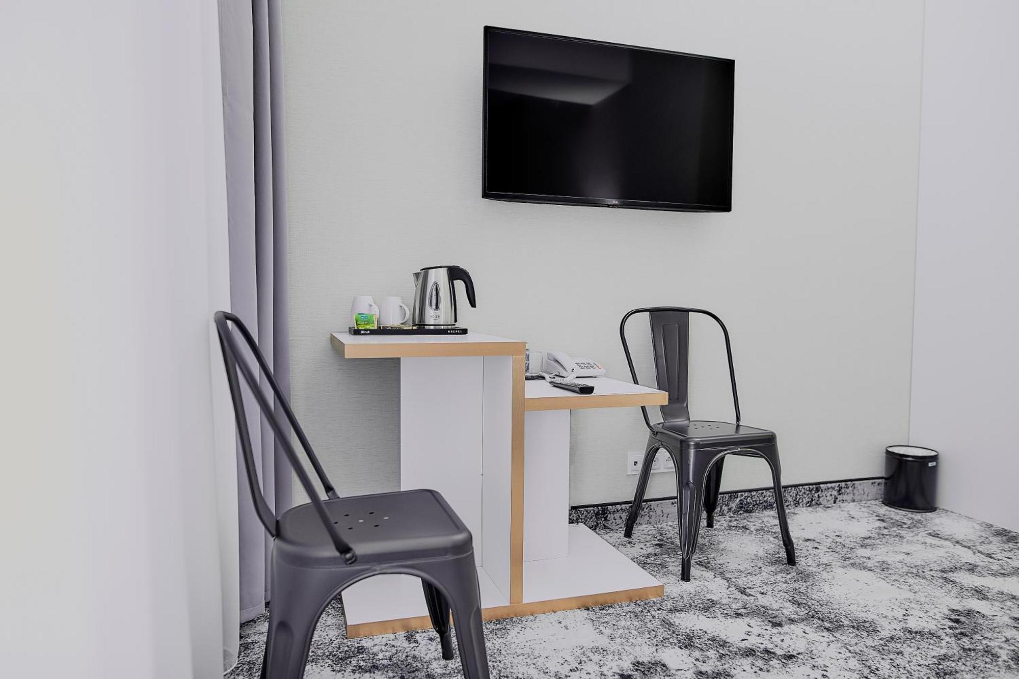 Tulip Inn Zyrardow Zewnętrze zdjęcie