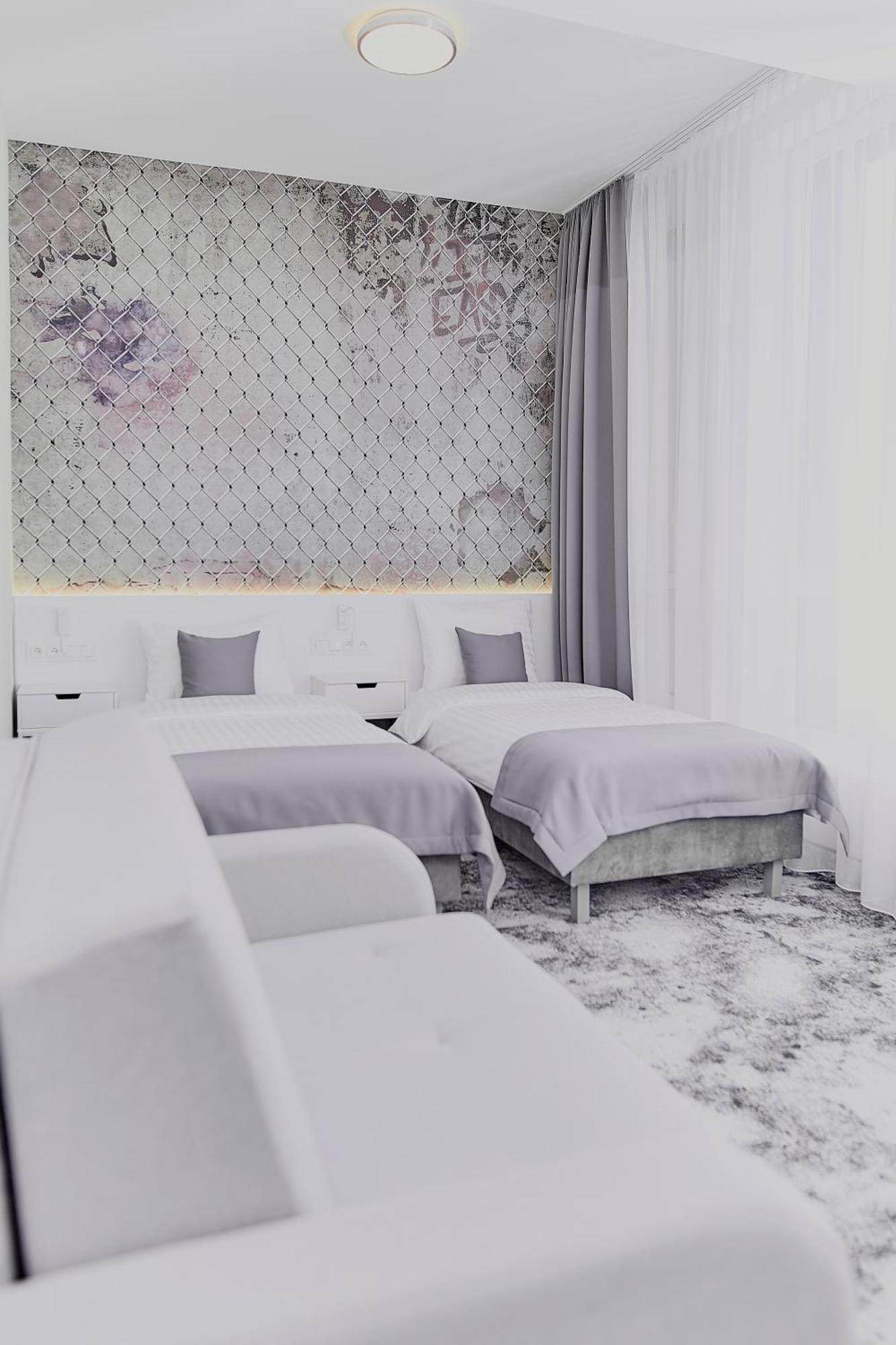 Tulip Inn Zyrardow Zewnętrze zdjęcie